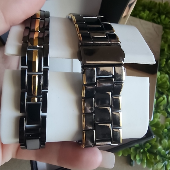 NWT INC Watch and Bracelet Set Black and Gold Toned - Picture 6 of 6